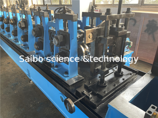 2.5mm Steel Thickness Guide Rail Roll Forming Machine With 22 Stations