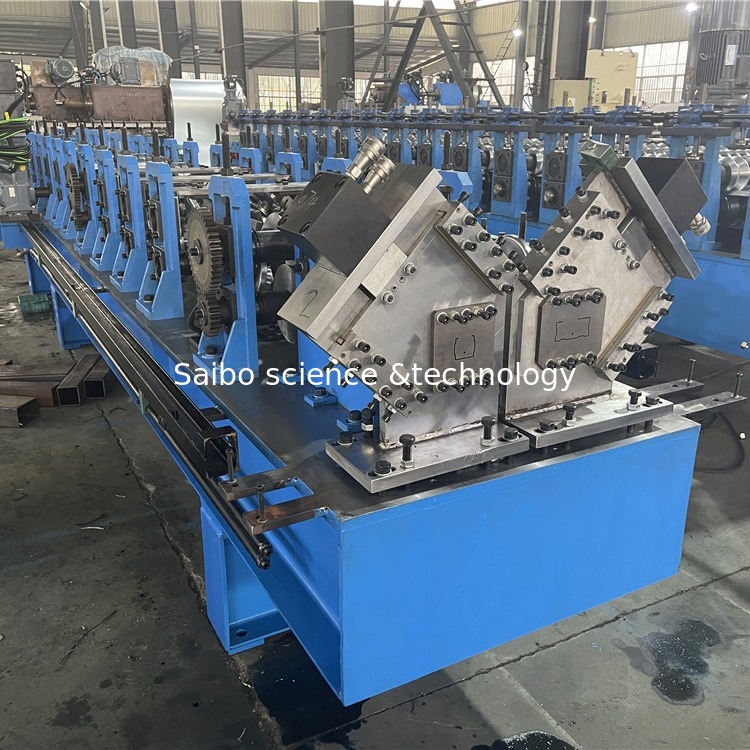 Double Rows Roll Forming Machine 15m / Min Productivity Drive By Chain
